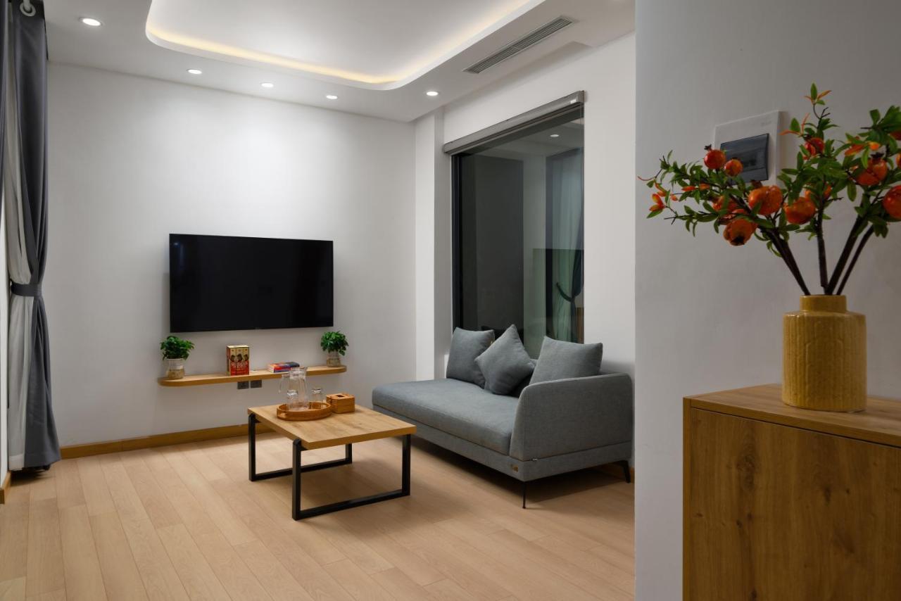 The Galaxy Home Doi Can Hotel And Apartment Hanoi Exterior photo